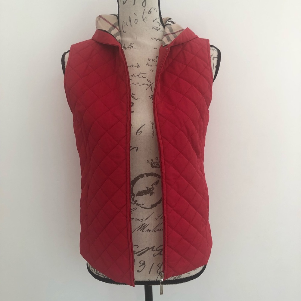 Burberry vest